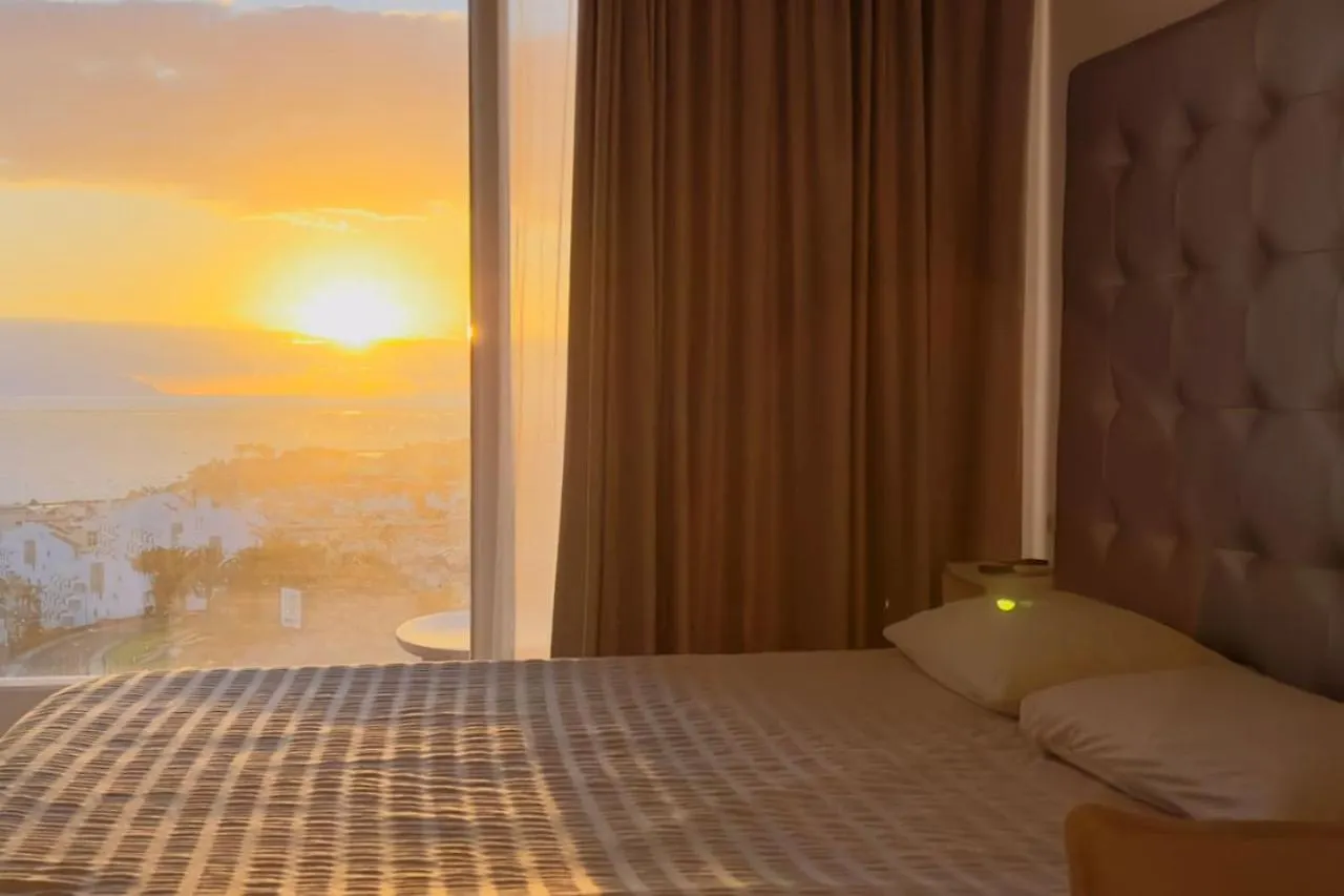 Costa Adeje XV Sunset Ocean City Mountain View Tenerife365 0*, Costa Adeje (Tenerife)
