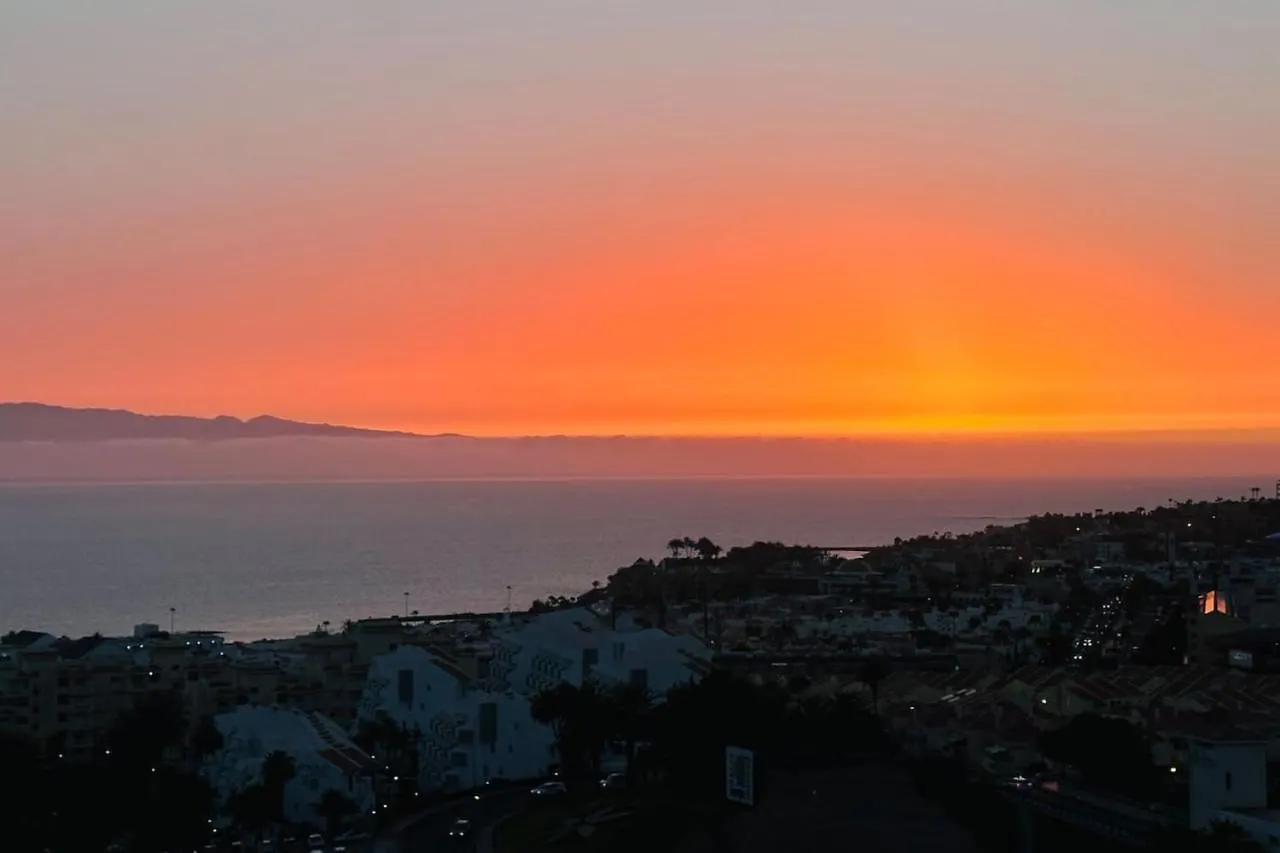 Tenerife365 Ac Sunset Ocean City Mountain View Holiday home