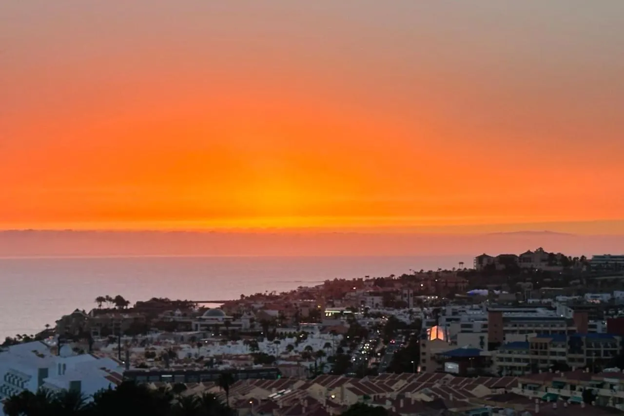 Tenerife365 Ac Sunset Ocean City Mountain View 0*, Costa Adeje (Tenerife)